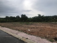 Chính Chủ cần sang lại lô đất 8300m2(83x99) Có 2300m thổ cư Chính Chủ cần sang lại lô đất 8300m2(83x99) Có 2300m thổ cư