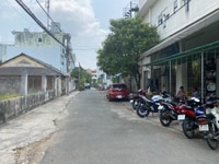 Bán nhà Quận 9, Ngay Cafe Trung Nguyên đường Lê Văn Việt