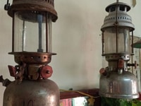 Bán cặp đèn măng sông ngày xưa Bán cặp đèn măng sông ngày xưa