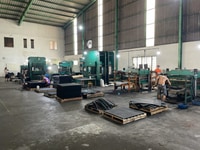 Cần tuyển công nhân đứng máy ép Cần tuyển công nhân đứng máy ép
