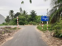 Đất thổ cư mặt tiền đường sổ hồng sang tên ngay Đất thổ cư mặt tiền đường sổ hồng sang tên ngay