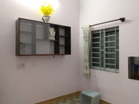 Cho thuê nhà cấp 4 siêu rộng , có máy lạnh . Cho thuê nhà cấp 4 siêu rộng , có máy lạnh .