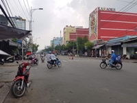 Bán nhà MTKD Lê Văn Quới Bình Tân 858m2 cấp 4 (gần ngay Gò Xoài) Bán nhà MTKD Lê Văn Quới Bình Tân 858m2 cấp 4 (gần ngay Gò Xoài)