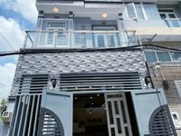 Bán nhà mặt phố khu Sài Gòn Mới thị trấn Nhà Bè, 4,7x10,5m, trệt 2 lầu Bán nhà mặt phố khu Sài Gòn Mới thị trấn Nhà Bè, 4,7x10,5m, trệt 2 lầu