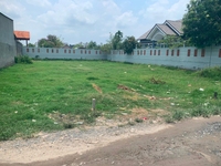 Bán đất mỹ hạnh nam, mặt tiền đường, giá 190tr Bán đất mỹ hạnh nam, mặt tiền đường, giá 190tr