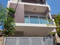Nhà 4 Tầng Kiệt Ô tô Hải Châu 110m2 đất --- 5,6 tỷ ---- Nhà 4 Tầng Kiệt Ô tô Hải Châu 110m2 đất --- 5,6 tỷ ----