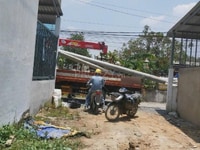 Bán đất full thổ đường Xe Hơi , 5X32,5 , cách chợ hưng long 300m Bán đất full thổ đường Xe Hơi , 5X32,5 , cách chợ hưng long 300m