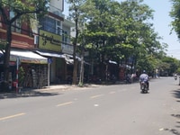 Bán nhà mặt tiền Nguyễn Thái Học, đang kinh doanh tốt giá 7.7 tỷ. Bán nhà mặt tiền Nguyễn Thái Học, đang kinh doanh tốt giá 7.7 tỷ.