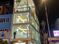 Bán nhà góc 2 mặt tiền 418 Nguyễn Đình Chiểu, P4, Q3