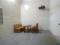 Bán nhà 2 tầng giá rẻ ngõ Trần Nguyên Hãn Bán nhà 2 tầng giá rẻ ngõ Trần Nguyên Hãn