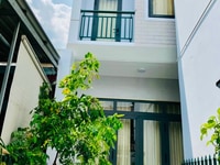 Nhà đẹp có sân MT số 29 đường 212 PLB Q9 Nhà đẹp có sân MT số 29 đường 212 PLB Q9