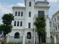 Bán gấp biệt thự đơn lập View biển hồ, thuận tiện kinh doanh Bán gấp biệt thự đơn lập View biển hồ, thuận tiện kinh doanh