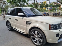 Cần bán xe Rangrover Sport HSE màu trắng Cần bán xe Rangrover Sport HSE màu trắng