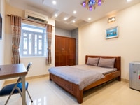 Phòng 20m2-3,8 tr đủ tiện nghi, ban công ngay CV Gia định, Sân bay TSN Phòng 20m2-3,8 tr đủ tiện nghi, ban công ngay CV Gia định, Sân bay TSN