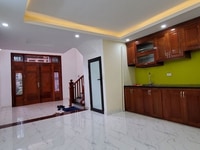 Chính chủ bán nhà Nam dư 36 m , 4.5 tầng , ô tô con đỗ cửa , 2 thoáng Chính chủ bán nhà Nam dư 36 m , 4.5 tầng , ô tô con đỗ cửa , 2 thoáng