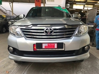 Bán xe Fortuner V sx 2013, xe đẹp như hình giá còn thương lượng Bán xe Fortuner V sx 2013, xe đẹp như hình giá còn thương lượng