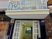 Bán nhà ngay trung tâm phố ốc Vĩnh Khánh, Quận 4, 1 trệt 1 lầu, 47m2