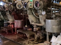 Cần tuyển gấp 2 công nhân nam , làm việc trong xưởng t Cần tuyển gấp 2 công nhân nam , làm việc trong xưởng t
