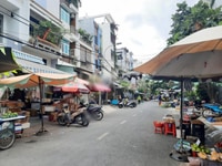 Nhà thuê nhà ngay mặt chợ Hồ Trọng Quý - 4.5 x 18m nở hậu 5m đúc 2 lầu Nhà thuê nhà ngay mặt chợ Hồ Trọng Quý - 4.5 x 18m nở hậu 5m đúc 2 lầu