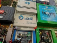Nhà MT Yên Thế - Khu Sân Bay F.2 Tân Bình. Nhà 3 Tầng. DT 4.5m x 19m Nhà MT Yên Thế - Khu Sân Bay F.2 Tân Bình. Nhà 3 Tầng. DT 4.5m x 19m