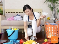 Tuyển gấp nữ giúp việc chịu khó, hiền lành, thật thà Tuyển gấp nữ giúp việc chịu khó, hiền lành, thật thà