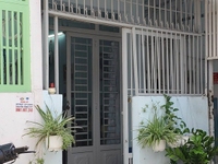 Nhà hẻm xe hoi chính chủ dt(3x10),1lầu. Giá :1ty290tr.