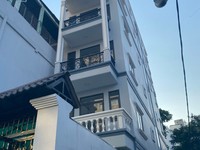Bán nhà 2 MT Phan Đăng Lưu, P.3, Q. Phú Nhuận, T, 6L,TM, giá: 32 tỷ.