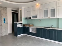 Nhà mới đẹp. Ô tô đỗ cửa vào nhà. KD. 7T thang máy. Nội thất xịn. Nhà mới đẹp. Ô tô đỗ cửa vào nhà. KD. 7T thang máy. Nội thất xịn.