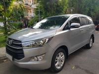 Cần bán Toyota Innova (E) sản xuất 2017MT,màu bạc,gđ sử dụng mới 98% Cần bán Toyota Innova (E) sản xuất 2017MT,màu bạc,gđ sử dụng mới 98%
