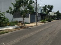 Đất TX Thủ Dầu Một, Bình Dương. DT: 8,3 x 27m. Giá: 3.1 tỷ Đất TX Thủ Dầu Một, Bình Dương. DT: 8,3 x 27m. Giá: 3.1 tỷ