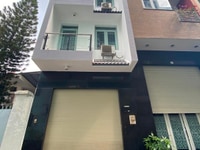 Cho thuê nhà Nguyễn Xí cạnh VinCom, Trệt 3 lầu 5 phòng 4wc, full ML Cho thuê nhà Nguyễn Xí cạnh VinCom, Trệt 3 lầu 5 phòng 4wc, full ML