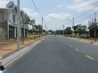 Đất sổ đỏ ngay mặt tiền quốc lộ 13 ,sổ hồng riêng từng nền Đất sổ đỏ ngay mặt tiền quốc lộ 13 ,sổ hồng riêng từng nền