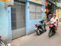 Cần bán gấp nhà mặt tiền đường Đoàn Văn Bơ Phường 18 Quận 4 Cần bán gấp nhà mặt tiền đường Đoàn Văn Bơ Phường 18 Quận 4