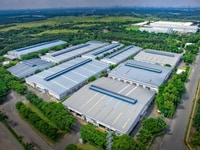 Cần bán 50.000 m2 (05ha), bao gồm nhà xưởng mới 2ha, đất trống 3ha Cần bán 50.000 m2 (05ha), bao gồm nhà xưởng mới 2ha, đất trống 3ha