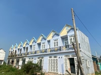 380 TRIỆU/ căn - Nhà 1 trệt 1 lầu (Gần chợ) 380 TRIỆU/ căn - Nhà 1 trệt 1 lầu (Gần chợ)