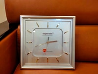 Đồng hồ treo tường kim trôi kiểu dáng đẹp Đồng hồ treo tường kim trôi kiểu dáng đẹp