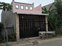 Gia đình cần bán căn nhà ở hooc môn ,80m2,có sổ hồng riêng Gia đình cần bán căn nhà ở hooc môn ,80m2,có sổ hồng riêng