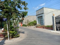 Tôi cần BÁN GẤP 2 nền đất 200m2 giá 2,1 tỷ / nền ( thương lượng) cách Tôi cần BÁN GẤP 2 nền đất 200m2 giá 2,1 tỷ / nền ( thương lượng) cách