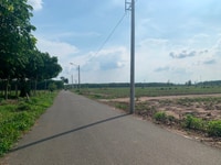 Bán gấp miếng đất gần uỷ ban:diện tích: 3.420m2, đường 16m.sổ sẵn. Bán gấp miếng đất gần uỷ ban:diện tích: 3.420m2, đường 16m.sổ sẵn.