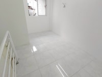 Nhà Đẹp 10m Trệt 1 Lầu Giá 920tr P10 Q4 Nhà Đẹp 10m Trệt 1 Lầu Giá 920tr P10 Q4