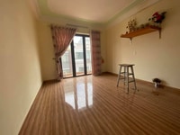 Bán nhà 3,5 tầng chủ mới xây ở, mặt đường trong Khu Xi Măng. Giá chỉ 2 Bán nhà 3,5 tầng chủ mới xây ở, mặt đường trong Khu Xi Măng. Giá chỉ 2