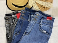 XẢ KHO NGHỈ BÁN quần jean nữ lưng cao 3 màu XẢ KHO NGHỈ BÁN quần jean nữ lưng cao 3 màu