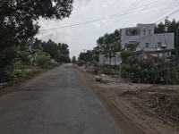 Đất mt Lý Nam Đế ( đường Kinh Tế Mới-Tân An) view suối Đất mt Lý Nam Đế ( đường Kinh Tế Mới-Tân An) view suối