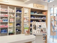 Shop mỹ phẩm tuyển nv bán hàng. Shop mỹ phẩm tuyển nv bán hàng.