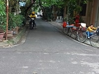 Cần bán gấp căn tập thể tầng 1 Nguyên Hồng kinh doanh vô địch DT Cần bán gấp căn tập thể tầng 1 Nguyên Hồng kinh doanh vô địch DT