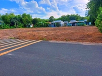 Tôi cần bán 2120m2 đất Sổ Hồng ngay KCN dân cư đông. Giá 450 triệu