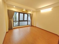 Bán nhà Lạc Long Quân DT43m2, 5 tầng, MT 4m giá chỉ 5.9 tỷ Bán nhà Lạc Long Quân DT43m2, 5 tầng, MT 4m giá chỉ 5.9 tỷ