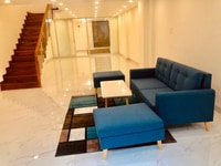 Nhà mặt tiền kinh doanh Hùng Vương 5 tầng View ban công đẹp Nhà mặt tiền kinh doanh Hùng Vương 5 tầng View ban công đẹp