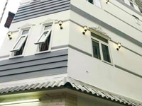 Bán nhà góc 2 mặt tiền hẻm 1886 Huỳnh Tấn Phát, NB, 3 lầu. Giá 1,95 tỷ Bán nhà góc 2 mặt tiền hẻm 1886 Huỳnh Tấn Phát, NB, 3 lầu. Giá 1,95 tỷ