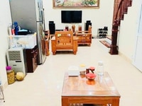 Nhà đẹp long lanh! Trung Tâm Cầu Giấy, gần Oto đỗ 42m*5T chỉ 4,6 tỷ Nhà đẹp long lanh! Trung Tâm Cầu Giấy, gần Oto đỗ 42m*5T chỉ 4,6 tỷ